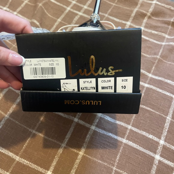 Lulus NWT Rhinestone White Heels - Picture 4 of 4